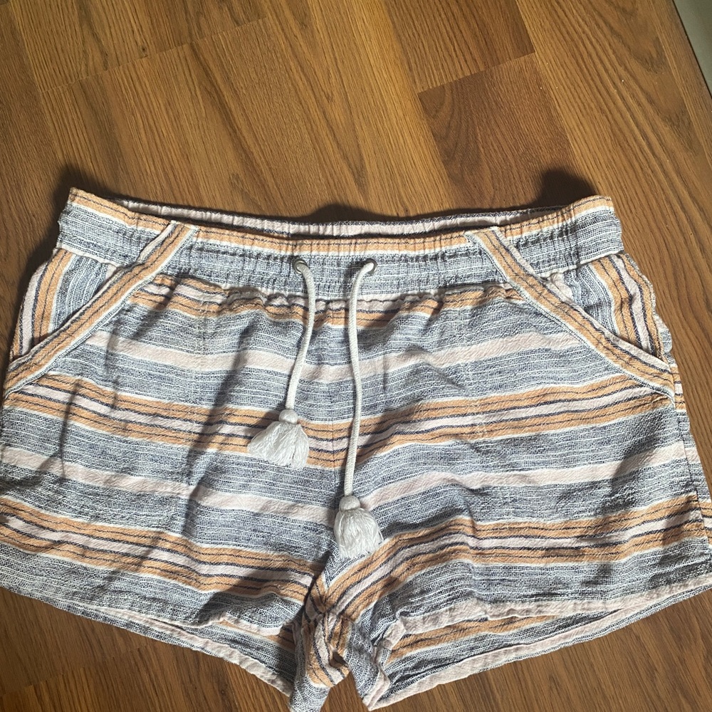 Jolt beach shorts